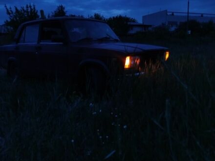 ВАЗ 2107 2002 в Киеве на Automoto.ua Фиолетовый ВАЗ 2107, объемом двигателя 1.5 л и пробегом 90 тыс. км за 721 $, фото 1 на Automoto.ua