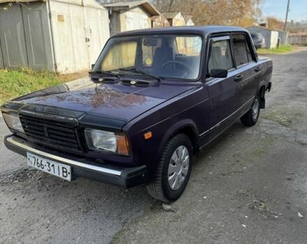 ВАЗ 2107 2002 в Черновцах на Automoto.ua Фиолетовый ВАЗ 2107, объемом двигателя 1.6 л и пробегом 65 тыс. км за 850 $, фото 1 на Automoto.ua