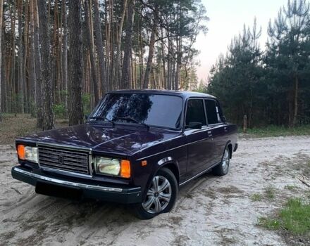 Фіолетовий ВАЗ 2107, об'ємом двигуна 1.5 л та пробігом 175 тис. км за 1800 $, фото 1 на Automoto.ua