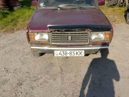 Фиолетовый ВАЗ 2107, объемом двигателя 1.6 л и пробегом 60 тыс. км за 350 $, фото 1 на Automoto.ua