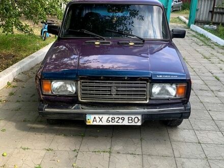 ВАЗ 2107 2002 в Изюме на Automoto.ua Фиолетовый ВАЗ 2107, объемом двигателя 1.5 л и пробегом 100 тыс. км за 850 $, фото 1 на Automoto.ua