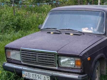 ВАЗ 2107 2002 в Виннице на Automoto.ua Фиолетовый ВАЗ 2107, объемом двигателя 1.5 л и пробегом 123 тыс. км за 550 $, фото 1 на Automoto.ua