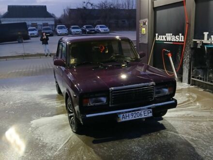 ВАЗ 2107 2003 в Шумск на Automoto.ua Фиолетовый ВАЗ 2107, объемом двигателя 1.6 л и пробегом 200 тыс. км за 850 $, фото 1 на Automoto.ua