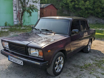 ВАЗ 2107 2003 у Сумах на Automoto.ua Фіолетовий ВАЗ 2107, об'ємом двигуна 1.6 л та пробігом 89 тис. км за 2000 $, фото 1 на Automoto.ua