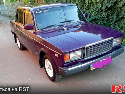 Фиолетовый ВАЗ 2107, объемом двигателя 1.5 л и пробегом 164 тыс. км за 1100 $, фото 1 на Automoto.ua