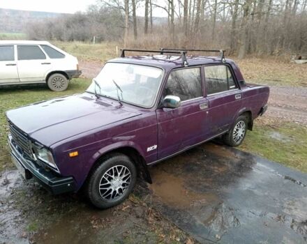 Фиолетовый ВАЗ 2107, объемом двигателя 1.5 л и пробегом 60 тыс. км за 591 $, фото 1 на Automoto.ua