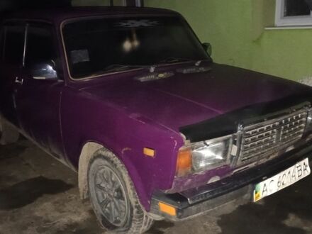 Фіолетовий ВАЗ 2107, об'ємом двигуна 1.5 л та пробігом 125 тис. км за 1000 $, фото 1 на Automoto.ua