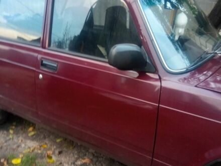 ВАЗ 2107 2004 в Иванкове на Automoto.ua Фиолетовый ВАЗ 2107, объемом двигателя 0 л и пробегом 150 тыс. км за 1463 $, фото 1 на Automoto.ua