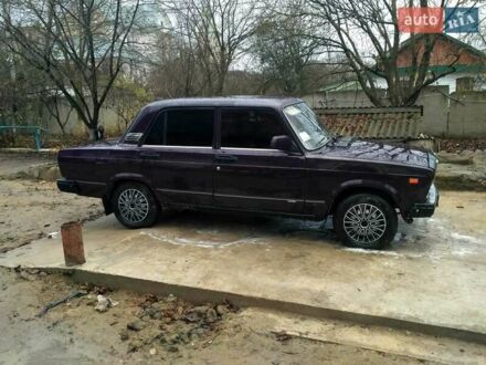 ВАЗ 2107 2005 в Изяслве на Automoto.ua Фиолетовый ВАЗ 2107, объемом двигателя 1.5 л и пробегом 300 тыс. км за 1200 $, фото 1 на Automoto.ua