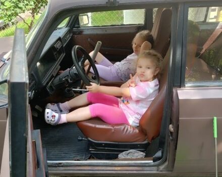 Коричневый ВАЗ 2107, объемом двигателя 0 л и пробегом 99 тыс. км за 600 $, фото 4 на Automoto.ua