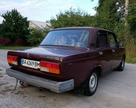 Коричневый ВАЗ 2107, объемом двигателя 1.5 л и пробегом 300 тыс. км за 715 $, фото 1 на Automoto.ua