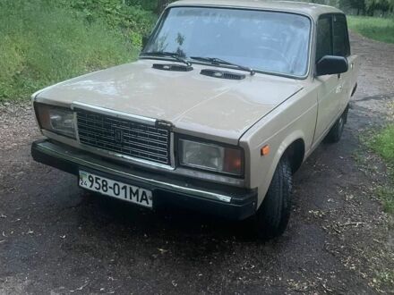 ВАЗ 2107 1989 в Черкассах на Automoto.ua Коричневый ВАЗ 2107, объемом двигателя 1.5 л и пробегом 46 тыс. км за 505 $, фото 1 на Automoto.ua