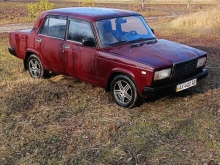 Коричневый ВАЗ 2107, объемом двигателя 1.5 л и пробегом 200 тыс. км за 1200 $, фото 1 на Automoto.ua