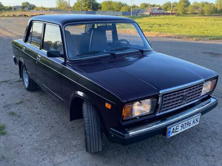 ВАЗ 2107 2008 в Днепре (Днепропетровске) на Automoto.ua Коричневый ВАЗ 2107, объемом двигателя 1.45 л и пробегом 12 тыс. км за 3500 $, фото 1 на Automoto.ua