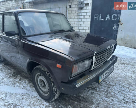 Коричневый ВАЗ 2107, объемом двигателя 0 л и пробегом 75 тыс. км за 999 $, фото 1 на Automoto.ua