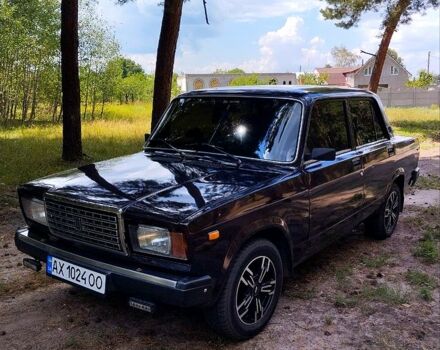 Коричневый ВАЗ 2107, объемом двигателя 1.5 л и пробегом 200 тыс. км за 2000 $, фото 1 на Automoto.ua