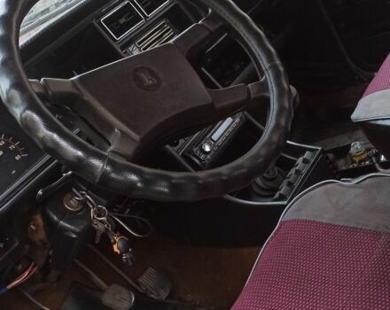 Красный ВАЗ 2107, объемом двигателя 0 л и пробегом 2 тыс. км за 591 $, фото 2 на Automoto.ua