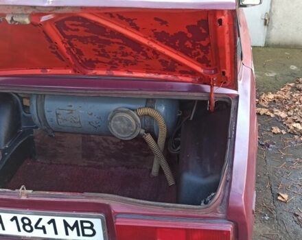 Красный ВАЗ 2107, объемом двигателя 0 л и пробегом 2 тыс. км за 591 $, фото 3 на Automoto.ua