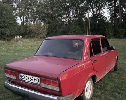 ВАЗ 2107 1989 в Каменце-Подольском на Automoto.ua Красный ВАЗ 2107, объемом двигателя 1.5 л и пробегом 94 тыс. км за 321 $, фото 1 на Automoto.ua