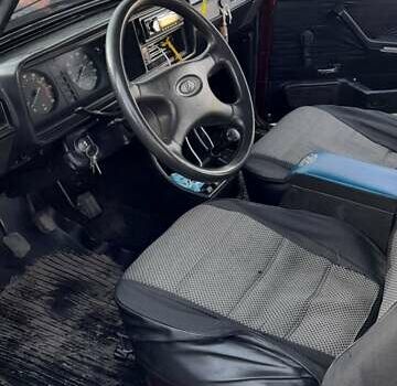 Красный ВАЗ 2107, объемом двигателя 1.6 л и пробегом 86 тыс. км за 1500 $, фото 2 на Automoto.ua