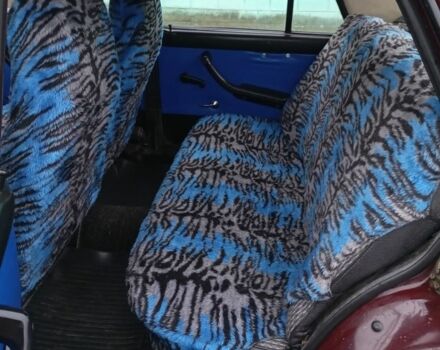 Красный ВАЗ 2107, объемом двигателя 1.5 л и пробегом 2 тыс. км за 1072 $, фото 4 на Automoto.ua