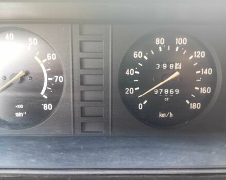 Красный ВАЗ 2107, объемом двигателя 1.6 л и пробегом 3 тыс. км за 567 $, фото 3 на Automoto.ua