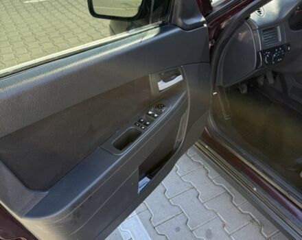 ВАЗ 2107 2012 в Киеве на Automoto.ua Красный ВАЗ 2107, объемом двигателя 1.6 л и пробегом 249 тыс. км за 2550 $, фото 9 на Automoto.ua