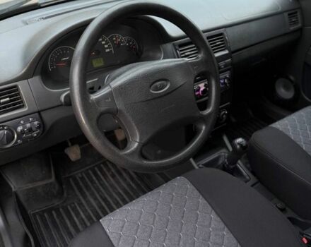 Червоний ВАЗ 2107, об'ємом двигуна 1.6 л та пробігом 157 тис. км за 3000 $, фото 13 на Automoto.ua