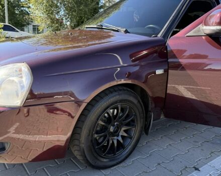 ВАЗ 2107 2012 в Киеве на Automoto.ua Красный ВАЗ 2107, объемом двигателя 1.6 л и пробегом 249 тыс. км за 2550 $, фото 4 на Automoto.ua