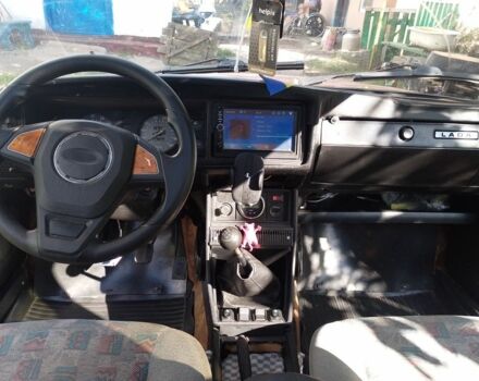 Красный ВАЗ 2107, объемом двигателя 0 л и пробегом 180 тыс. км за 713 $, фото 4 на Automoto.ua