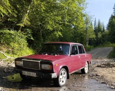 Красный ВАЗ 2107, объемом двигателя 1 л и пробегом 10 тыс. км за 1205 $, фото 1 на Automoto.ua
