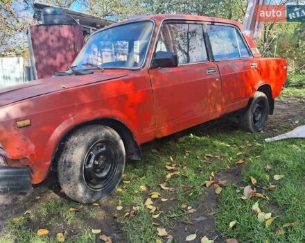 Красный ВАЗ 2107, объемом двигателя 1.5 л и пробегом 300 тыс. км за 500 $, фото 3 на Automoto.ua
