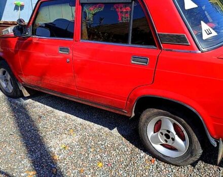 ВАЗ 2107 1983 в Бахмаче на Automoto.ua Красный ВАЗ 2107, объемом двигателя 1.6 л и пробегом 99 тыс. км за 1000 $, фото 9 на Automoto.ua