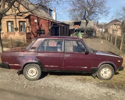 Красный ВАЗ 2107, объемом двигателя 1.5 л и пробегом 45 тыс. км за 500 $, фото 4 на Automoto.ua