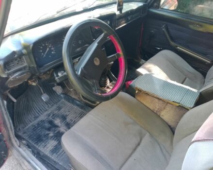 Красный ВАЗ 2107, объемом двигателя 0 л и пробегом 200 тыс. км за 485 $, фото 5 на Automoto.ua