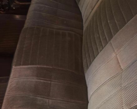 Красный ВАЗ 2107, объемом двигателя 1.5 л и пробегом 942 тыс. км за 700 $, фото 2 на Automoto.ua