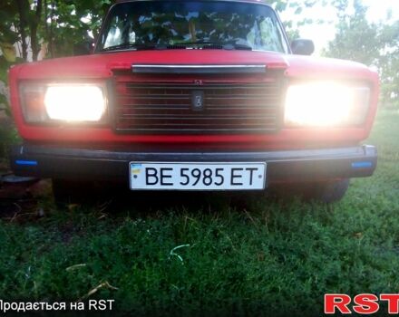Красный ВАЗ 2107, объемом двигателя 1.5 л и пробегом 170 тыс. км за 515 $, фото 1 на Automoto.ua