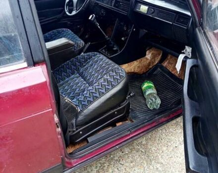 Красный ВАЗ 2107, объемом двигателя 1.2 л и пробегом 69 тыс. км за 734 $, фото 5 на Automoto.ua