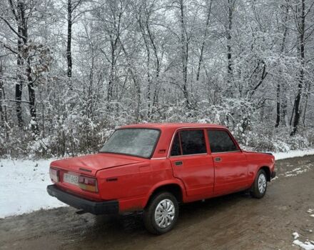 Красный ВАЗ 2107, объемом двигателя 1.5 л и пробегом 77 тыс. км за 550 $, фото 4 на Automoto.ua