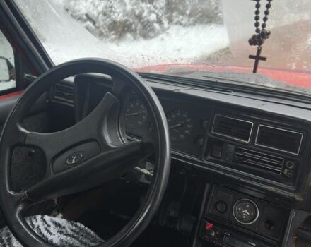 Красный ВАЗ 2107, объемом двигателя 1.5 л и пробегом 77 тыс. км за 550 $, фото 9 на Automoto.ua