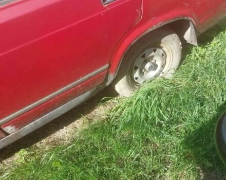 Красный ВАЗ 2107, объемом двигателя 1.5 л и пробегом 51 тыс. км за 350 $, фото 3 на Automoto.ua