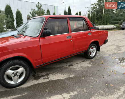 ВАЗ 2107 1985 в Сумах на Automoto.ua Красный ВАЗ 2107, объемом двигателя 0 л и пробегом 170 тыс. км за 900 $, фото 1 на Automoto.ua