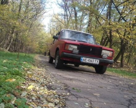 ВАЗ 2107 1985 в Днепре (Днепропетровске) на Automoto.ua Красный ВАЗ 2107, объемом двигателя 1.6 л и пробегом 300 тыс. км за 594 $, фото 1 на Automoto.ua