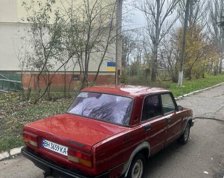 Красный ВАЗ 2107, объемом двигателя 1.6 л и пробегом 333 тыс. км за 599 $, фото 2 на Automoto.ua