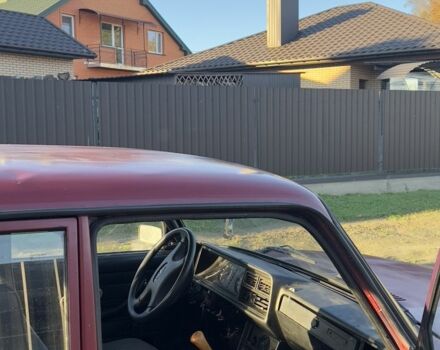 Красный ВАЗ 2107, объемом двигателя 1.6 л и пробегом 1000 тыс. км за 408 $, фото 4 на Automoto.ua