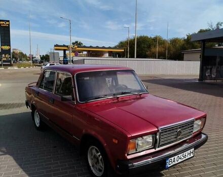 ВАЗ 2107 1986 в Александрие на Automoto.ua Красный ВАЗ 2107, объемом двигателя 1.5 л и пробегом 53 тыс. км за 1333 $, фото 9 на Automoto.ua