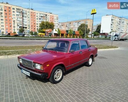 ВАЗ 2107 1986 в Александрие на Automoto.ua Красный ВАЗ 2107, объемом двигателя 1.5 л и пробегом 53 тыс. км за 1333 $, фото 19 на Automoto.ua