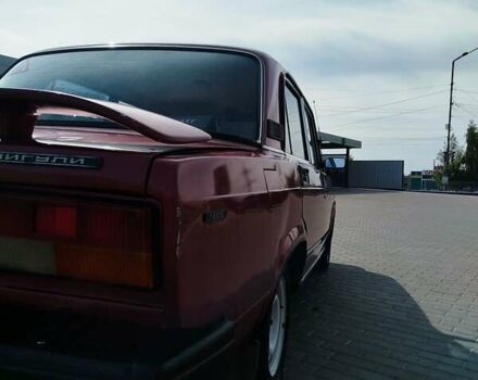 ВАЗ 2107 1986 в Александрие на Automoto.ua Красный ВАЗ 2107, объемом двигателя 1.5 л и пробегом 53 тыс. км за 1333 $, фото 4 на Automoto.ua