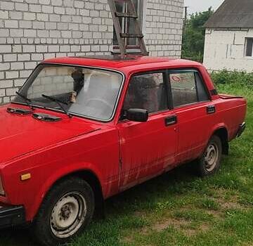 Красный ВАЗ 2107, объемом двигателя 1.45 л и пробегом 123 тыс. км за 515 $, фото 7 на Automoto.ua