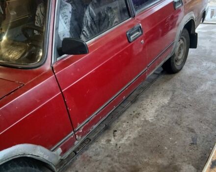 Красный ВАЗ 2107, объемом двигателя 1.6 л и пробегом 1 тыс. км за 600 $, фото 4 на Automoto.ua